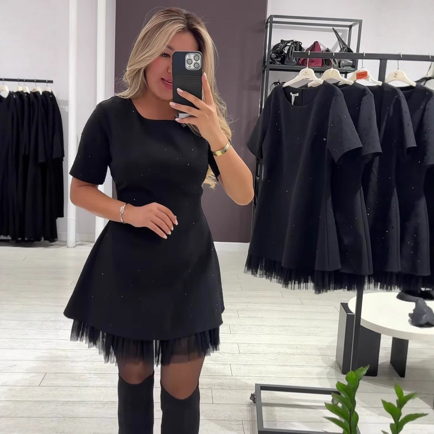 Round neck short sleeved slim fit dress