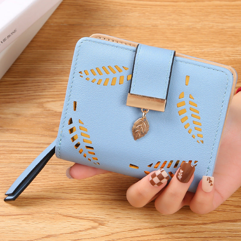 Hollow leaf zipper buckle coin purse